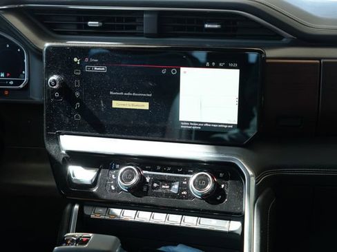 Used 2023 GMC Sierra 1500 Denali Ultimate AWD/4WD image 14