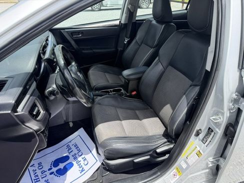 Used 2016 Toyota Corolla S FWD image 7