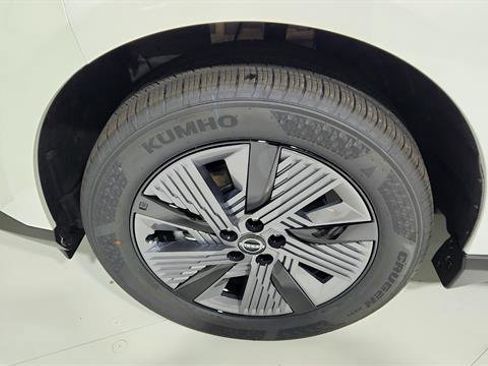 Used 2025 Nissan Murano SL image 39