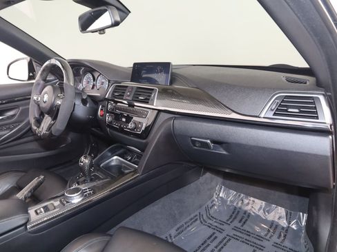 Used 2019 BMW M4 Convertible w/ Competition Package RWD image 67