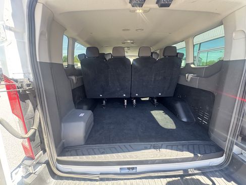 Used 2023 Ford Transit 350 XLT RWD image 8