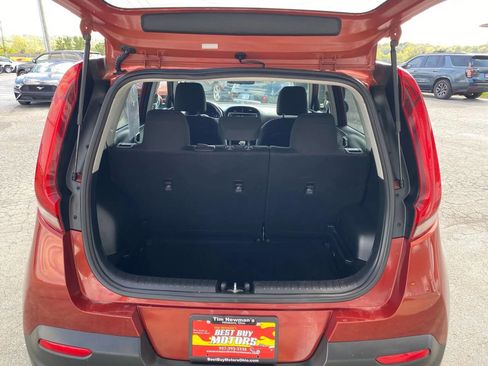 Used 2020 Kia Soul LX FWD image 24