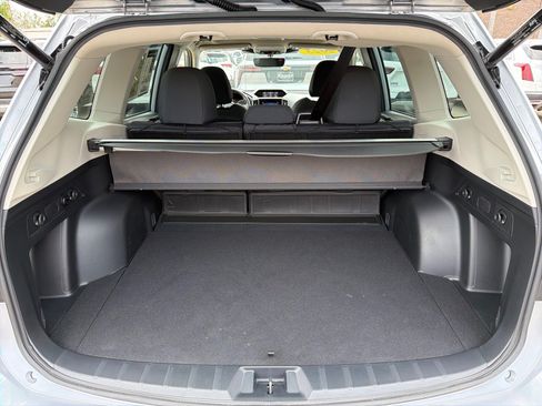 Used 2023 Subaru Forester Premium AWD/4WD image 11