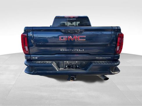 Used 2020 GMC Sierra 2500 Denali w/ Technology Package image 4