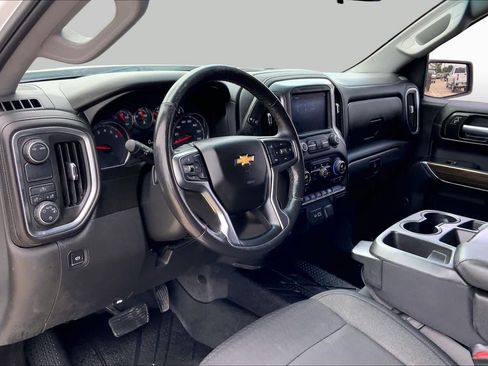 Used 2020 Chevrolet Silverado 1500 LT w/ Texas Edition RWD image 17