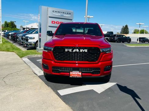 New 2026 RAM 1500 Big Horn AWD/4WD image 10