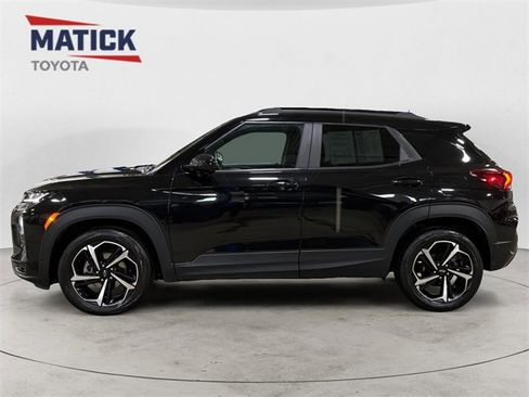 Used 2023 Chevrolet TrailBlazer RS w/ Technology Package image 4