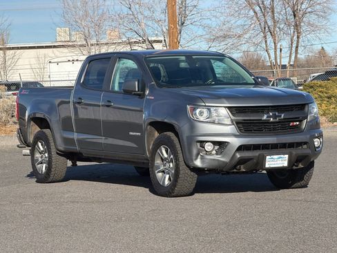 Used 2019 Chevrolet Colorado Z71 image 9