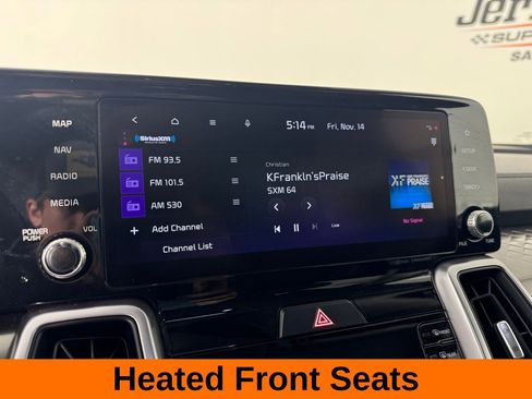 Used 2023 Kia Sorento EX w/ Panoramic Sunroof Package image 12