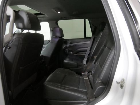 Used 2020 GMC Yukon SLT AWD/4WD image 19