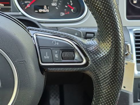 Used 2015 Audi Q7 TDI Prestige AWD/4WD image 9