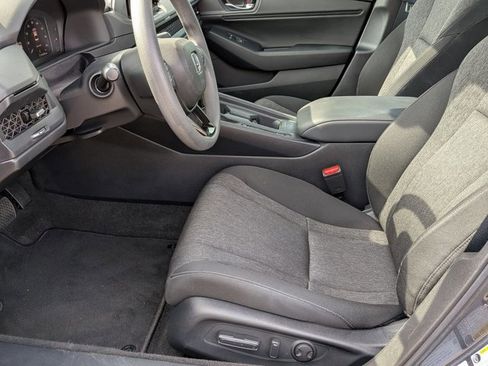 Used 2023 Honda Accord EX image 16