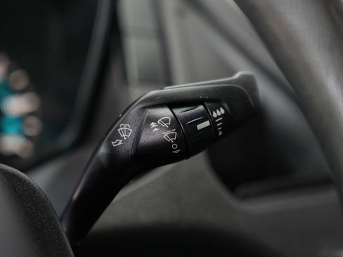 Used 2019 Ford Transit 250 130 Low Roof image 14