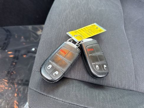 Used 2022 Dodge Durango SXT w/ Trailer Tow Group IV image 32