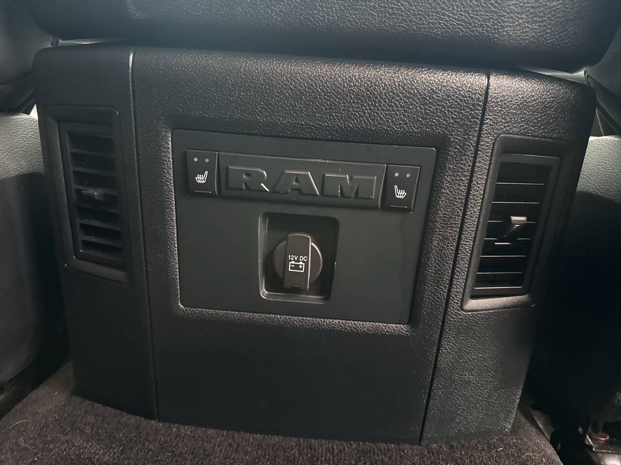 Used 2017 RAM 1500 Limited AWD/4WD image 24