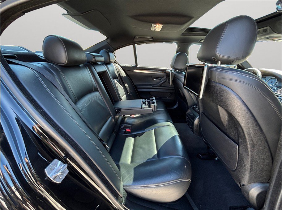 Used 2016 BMW 535i Sedan RWD image 45