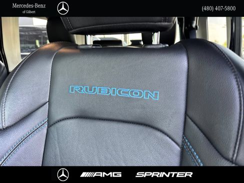 Used 2022 Jeep Wrangler Unlimited Rubicon 4xe AWD/4WD image 19