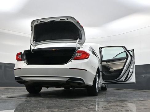 Used 2019 Honda Accord LX image 39