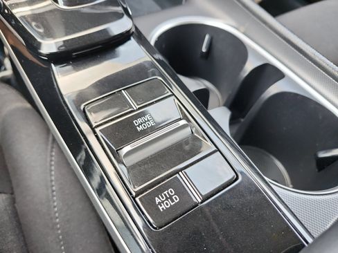 Used 2023 Hyundai Sonata SE FWD image 20