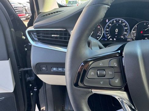 Used 2023 Buick Enclave Avenir w/ Avenir Technology Package image 14