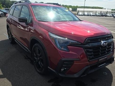Used 2023 Subaru Ascent Onyx Edition AWD/4WD image 3