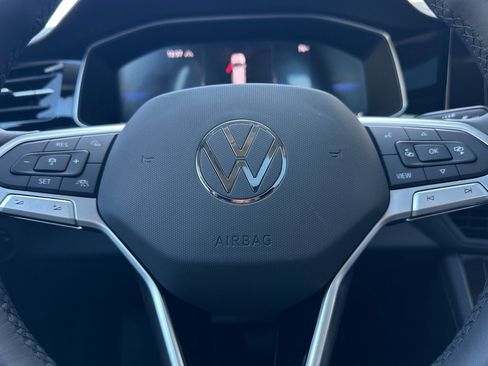 New 2026 Volkswagen Jetta SE FWD image 20