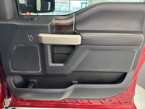 Used 2022 Ford F250 Lariat w/ Lariat Ultimate Package image 28