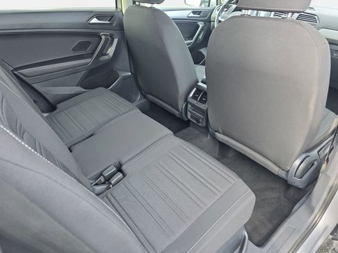 Used 2024 Volkswagen Tiguan S image 11