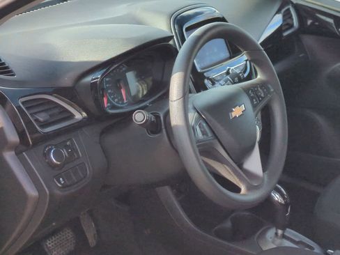 Used 2022 Chevrolet Spark LT image 10