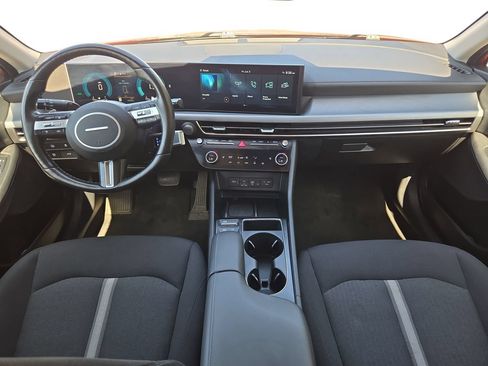 Used 2025 Hyundai Sonata SEL FWD image 9