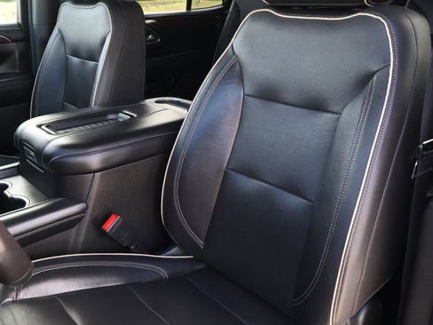 Used 2021 Chevrolet Tahoe Premier image 14