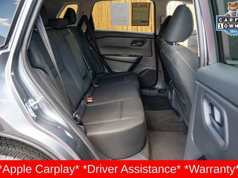 Used 2024 Nissan Rogue S FWD image 19