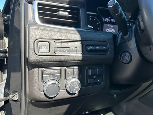 Used 2021 GMC Yukon Denali w/ Denali Premium Package AWD/4WD image 21