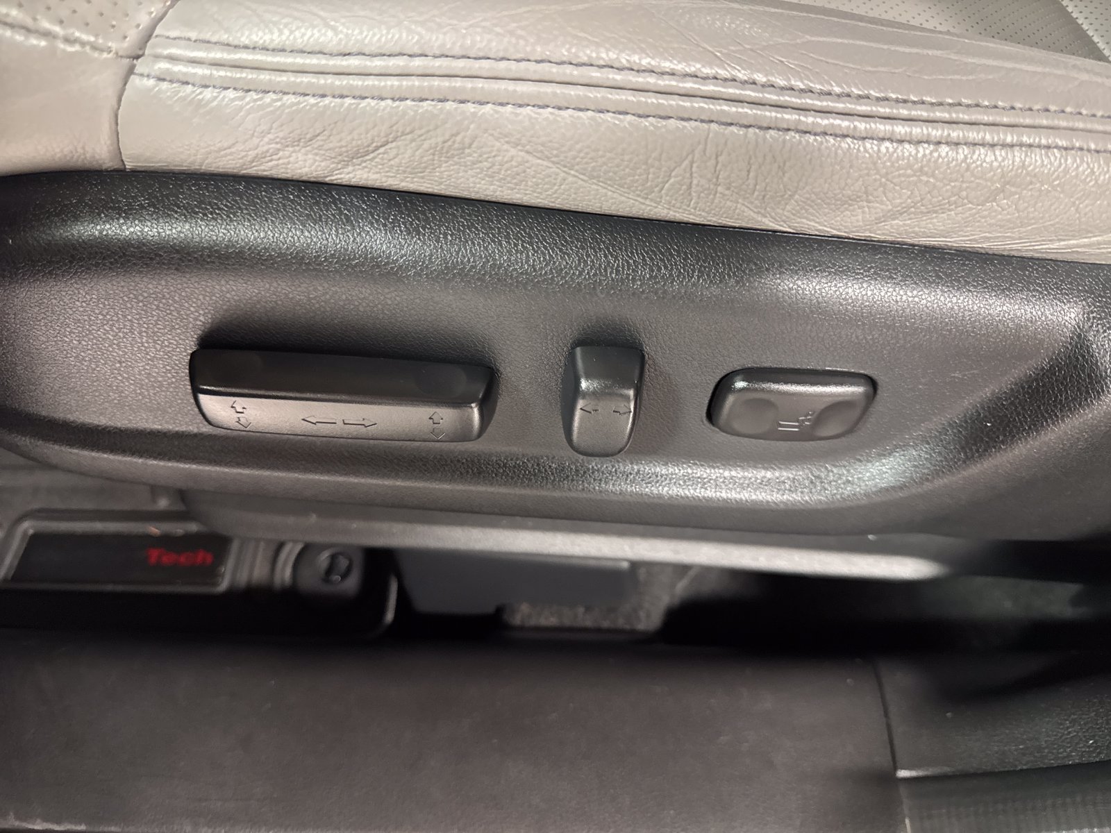 Used 2016 Honda CR-V Touring image 15