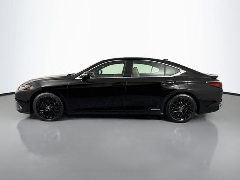 Used 2022 Lexus ES 300h w/ Accessory Package FWD image 8