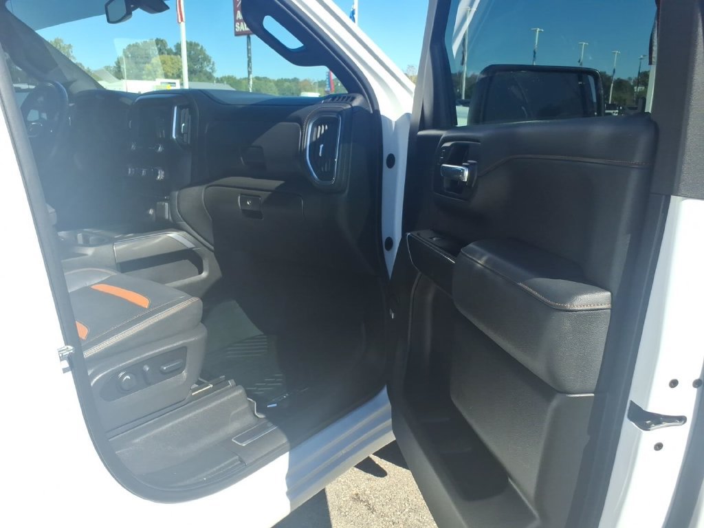 Used 2022 GMC Sierra 1500 AT4 w/ AT4 Preferred Package AWD/4WD image 24