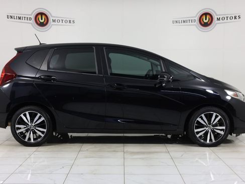 Used 2018 Honda Fit EX-L image 2