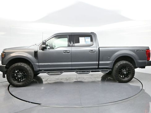 Used 2022 Ford F250 Lariat w/ Lariat Ultimate Package AWD/4WD image 4
