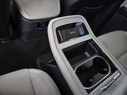 New 2026 Lincoln Navigator Reserve w/ Jet Appearance Package image 18