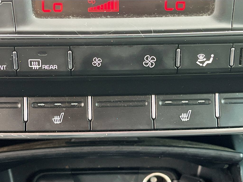 Used 2019 Kia Sorento S FWD image 19