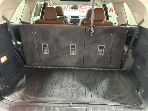 Used 2019 Subaru Ascent Touring image 16