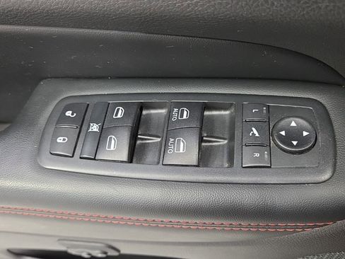 Used 2020 Jeep Grand Cherokee Trailhawk image 29