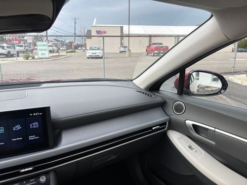 Used 2025 Hyundai Sonata SEL image 36