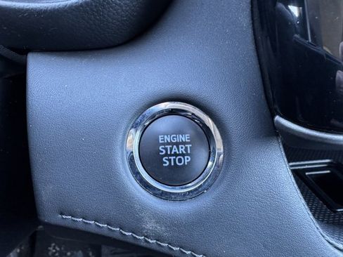 Used 2022 Toyota Highlander XLE image 35