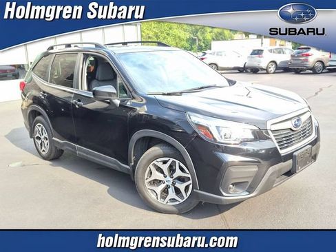 Used 2020 Subaru Forester Premium AWD/4WD image 1