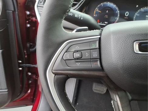 New 2026 Jeep Grand Cherokee Altitude AWD/4WD image 20