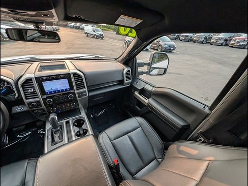 Used 2020 Ford F150 Lariat AWD/4WD image 16