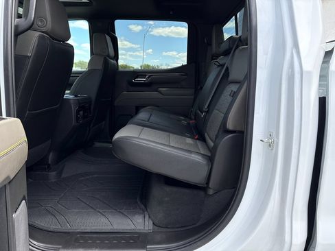 Used 2025 Chevrolet Silverado 1500 ZR2 w/ Technology Package AWD/4WD image 37