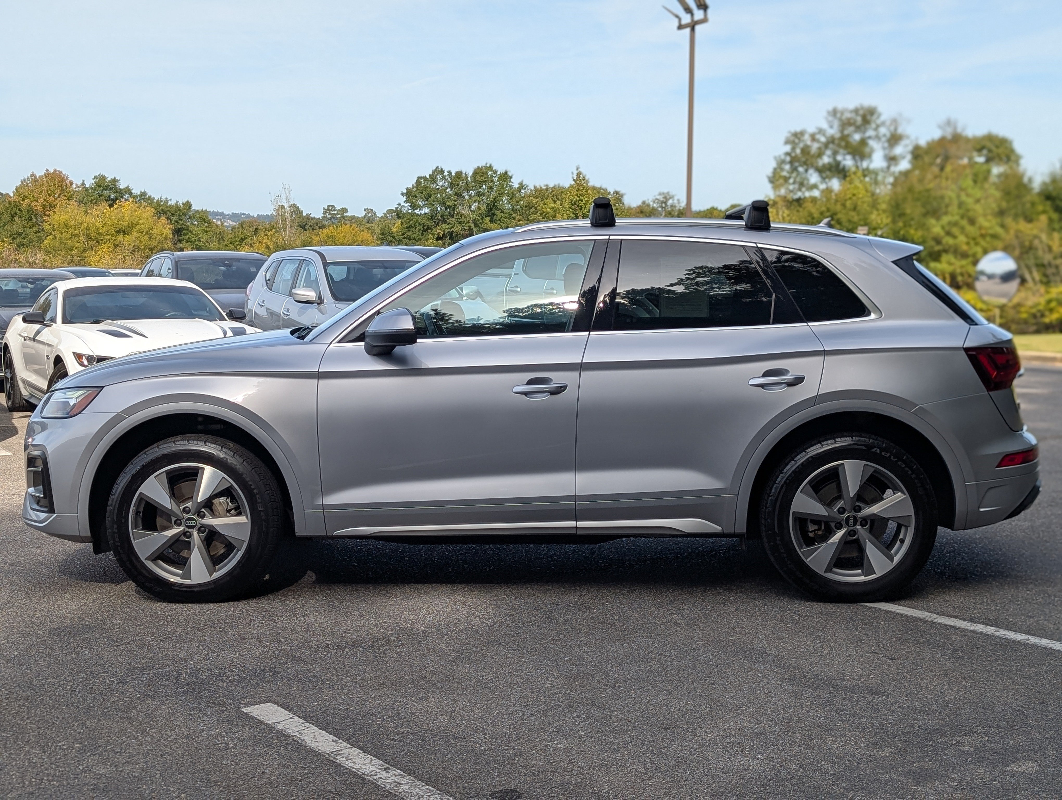 Used 2022 Audi Q5 2.0T Premium Plus w/ Premium Plus Package AWD/4WD image 6