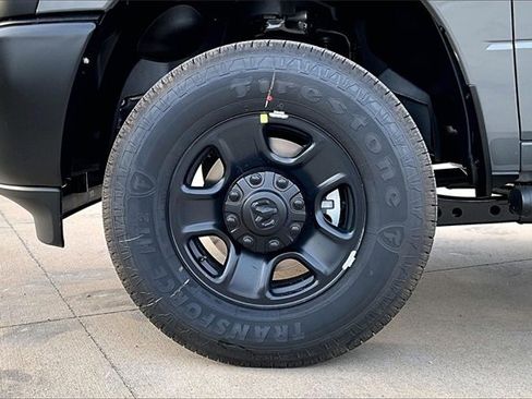 New 2026 RAM 2500 Tradesman image 15